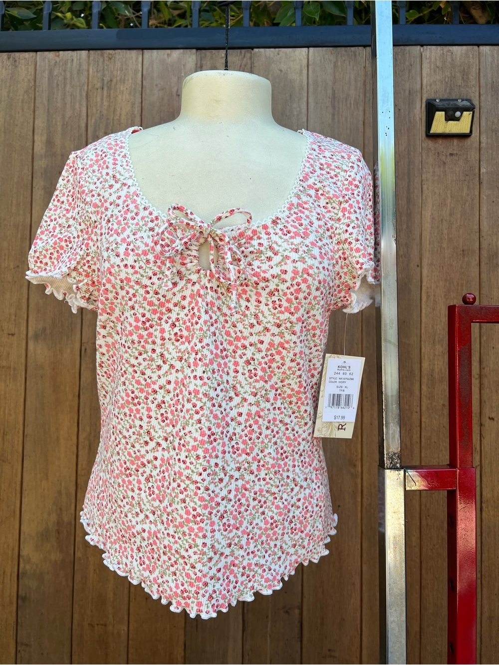 Rewind Pink Floral Tie-Front Scoop Neck Blouse women size XL brand new
